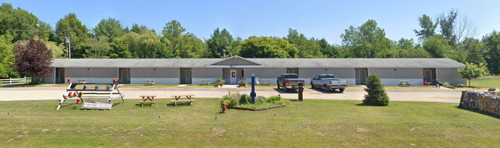 Village Motel (Manistee Crossing Family Resort) - Web Listing (newer photo)